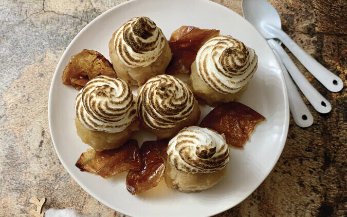 Pommes au four meringuées, cristallines de pelures