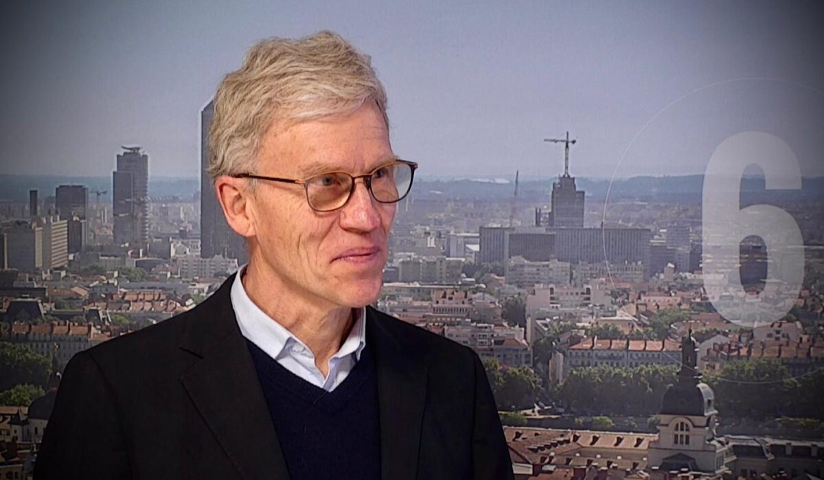 Amaury Dewavrin, président du Foyer Notre-Dame des Sans-Abri, est l'invité de 6 minutes chrono / Lyon Capitale.