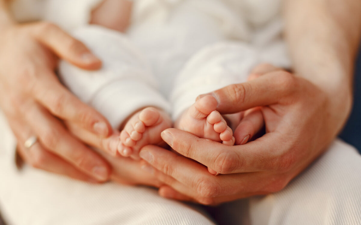 Maternité nouveau né nourrisson bébé naissance