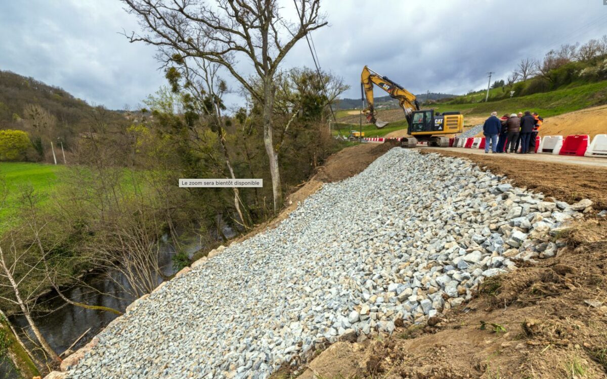 Chantier renforcement des talus RD 385