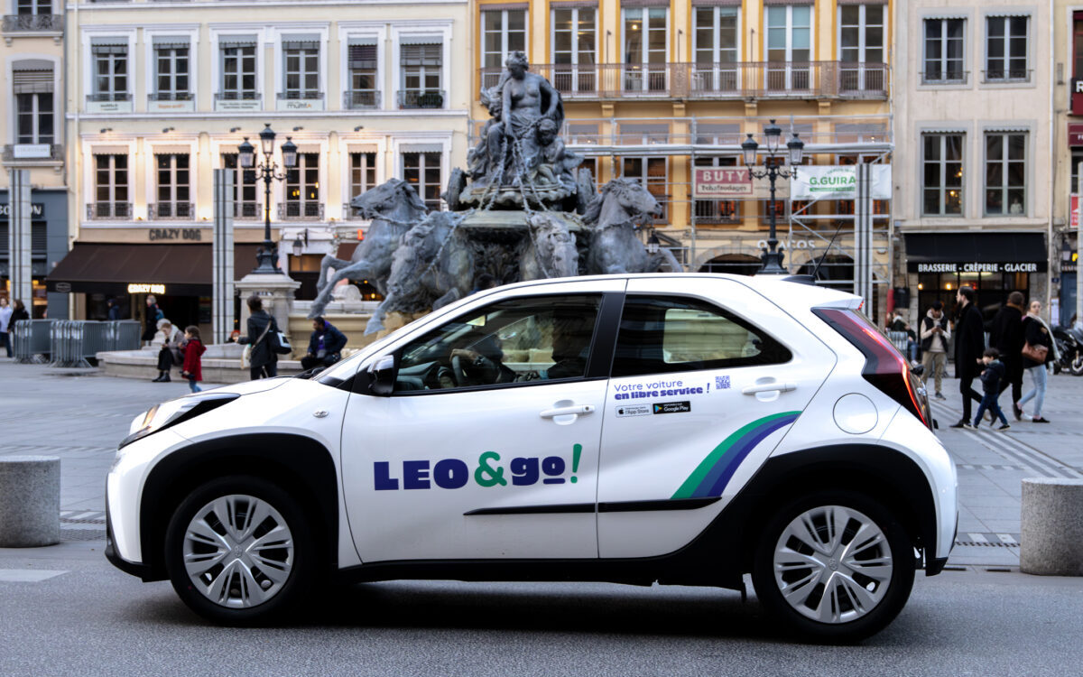Voiture Leo&Go à la Place des Terreaux dans le 1er arrondissement de Lyon