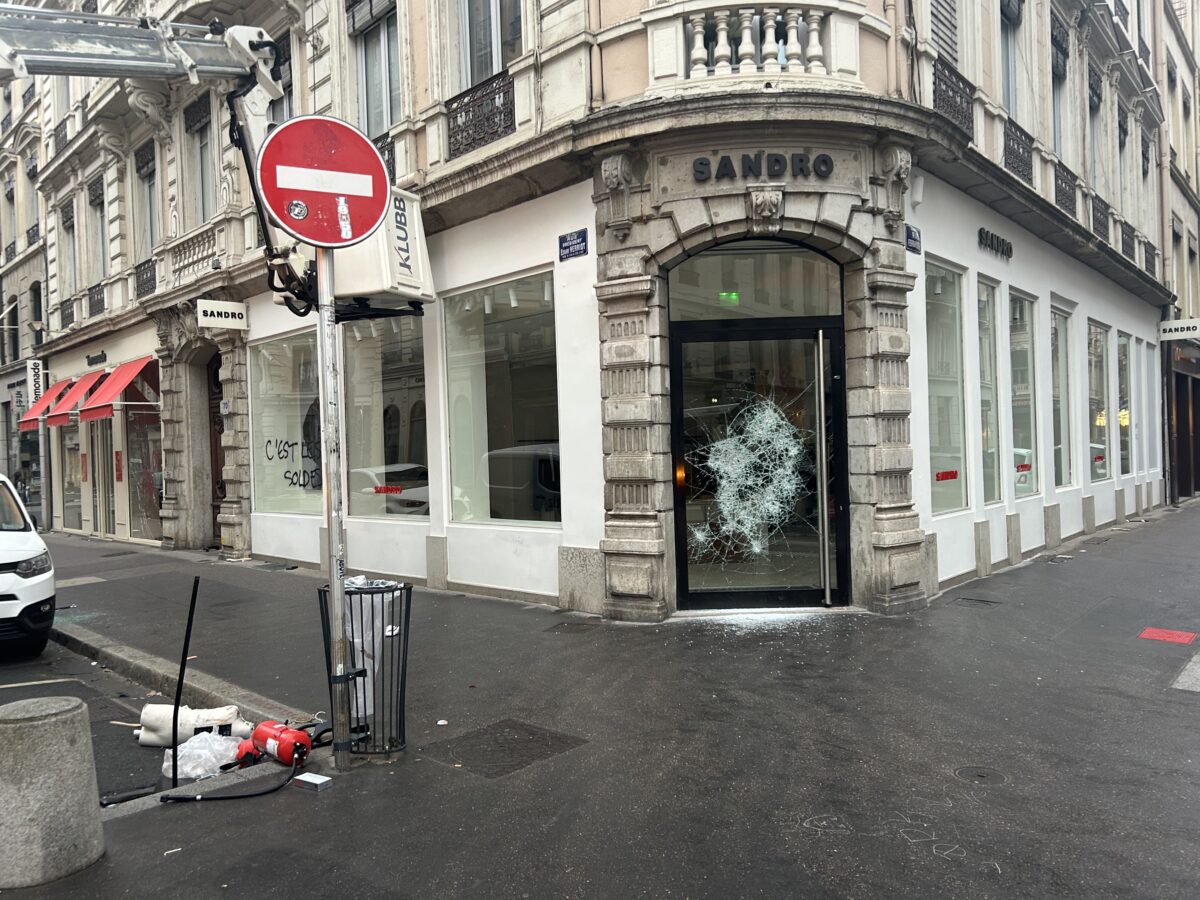 L'après émeutes du 17 octobre 2026 à Lyon @Guillaume Lamy