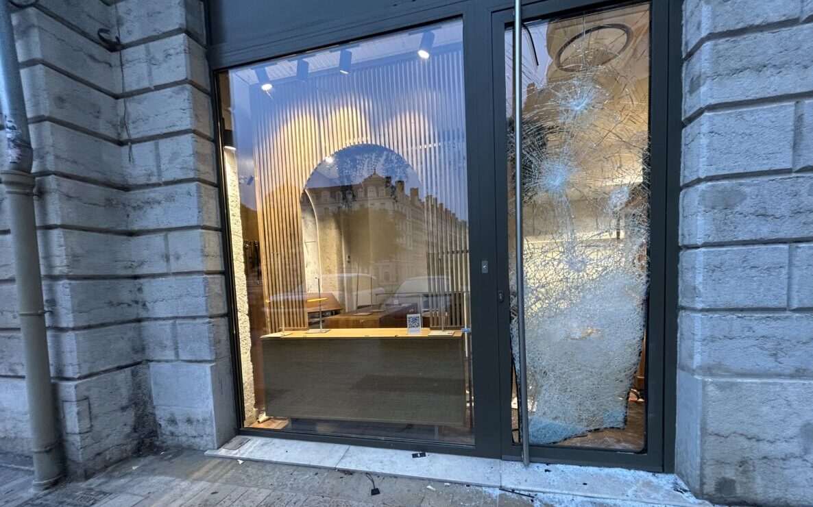 L'après émeutes du 17 octobre 2026 à Lyon @Guillaume Lamy