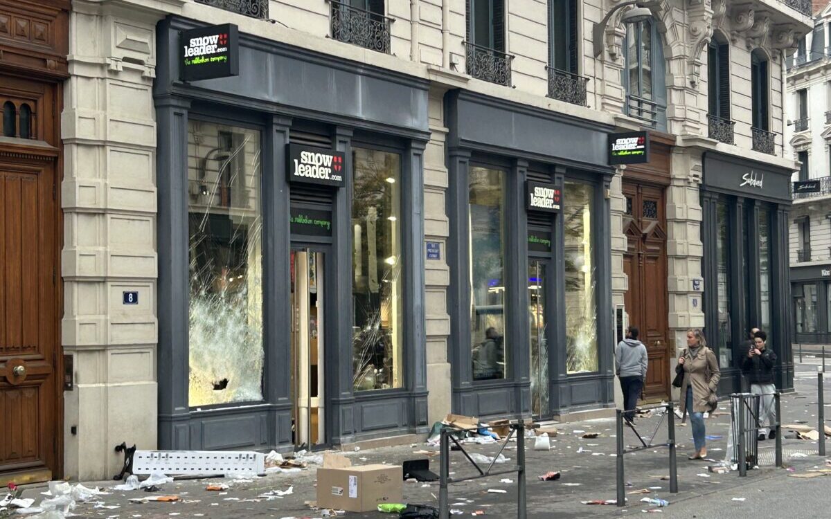 L'après émeutes du 17 octobre 2026 à Lyon @Guillaume Lamy