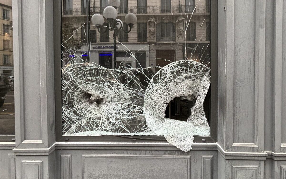 L'après émeutes du 17 octobre 2026 à Lyon @Guillaume Lamy