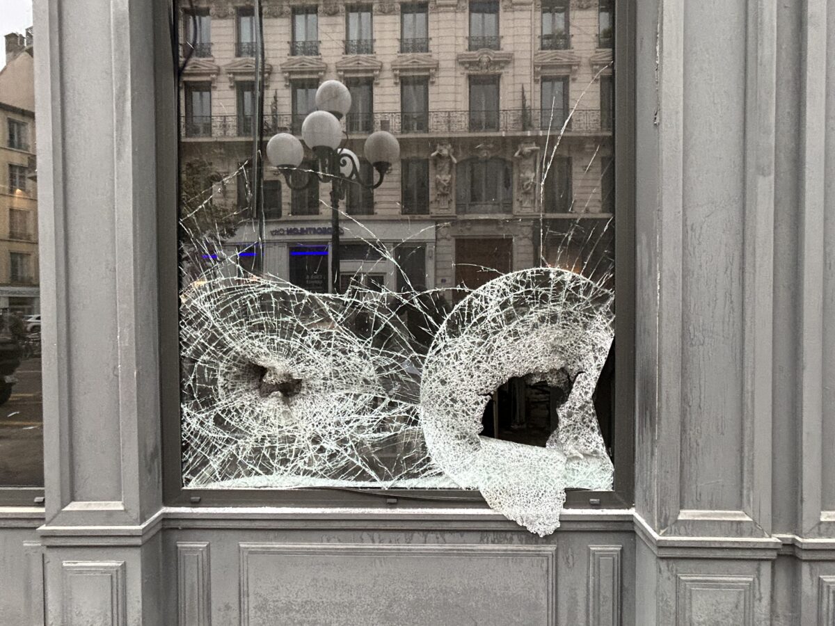 L'après émeutes du 17 octobre 2026 à Lyon @Guillaume Lamy