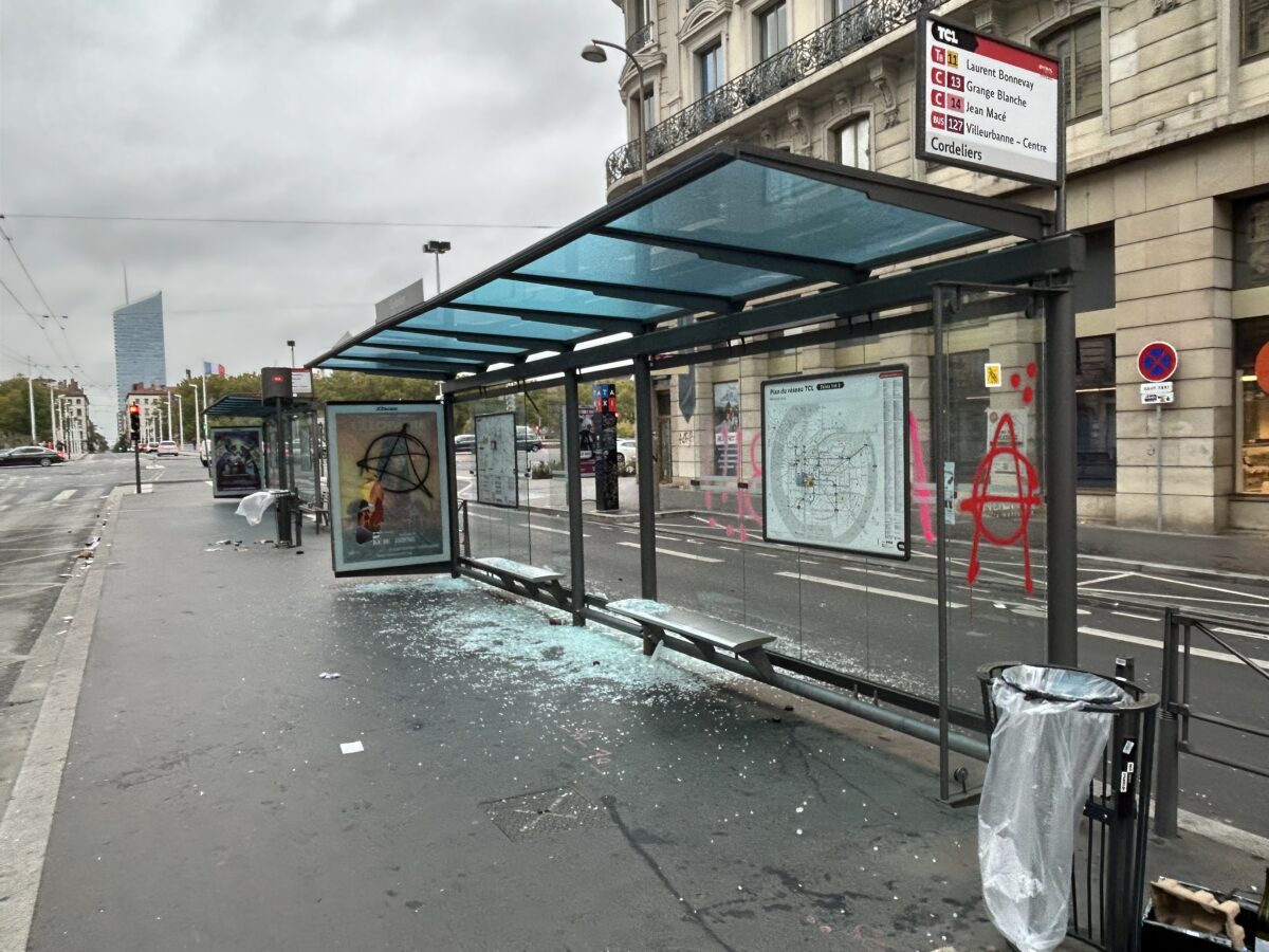 L'après émeutes du 17 octobre 2026 à Lyon @Guillaume Lamy